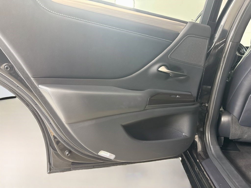 Used 2019 Lexus ES 350 F Sport w/ Accessory Package 2 FWD image 25
