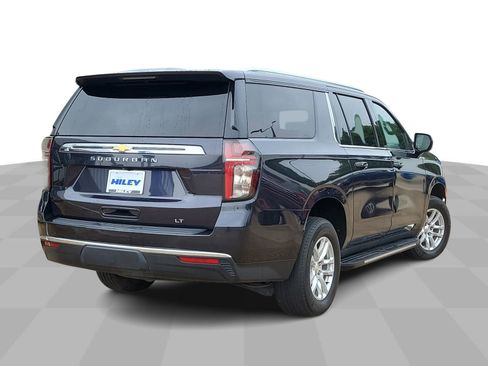 Certified 2024 Chevrolet Suburban LT AWD/4WD image 8