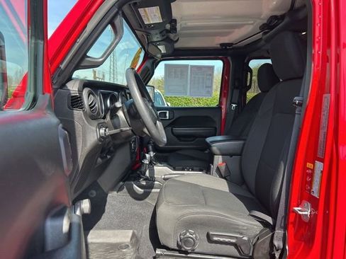 Used 2022 Jeep Wrangler Unlimited Sport image 13