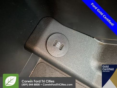 Used 2025 Ford F150 Lariat w/ FX4 Off-Road Package image 37