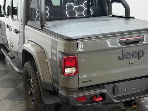 Used 2021 Jeep Gladiator Sport AWD/4WD image 9
