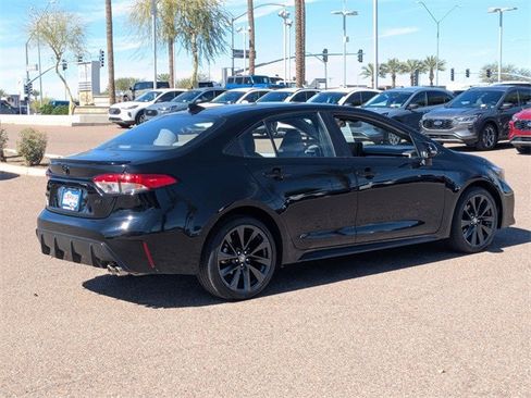 Used 2024 Toyota Corolla SE image 6