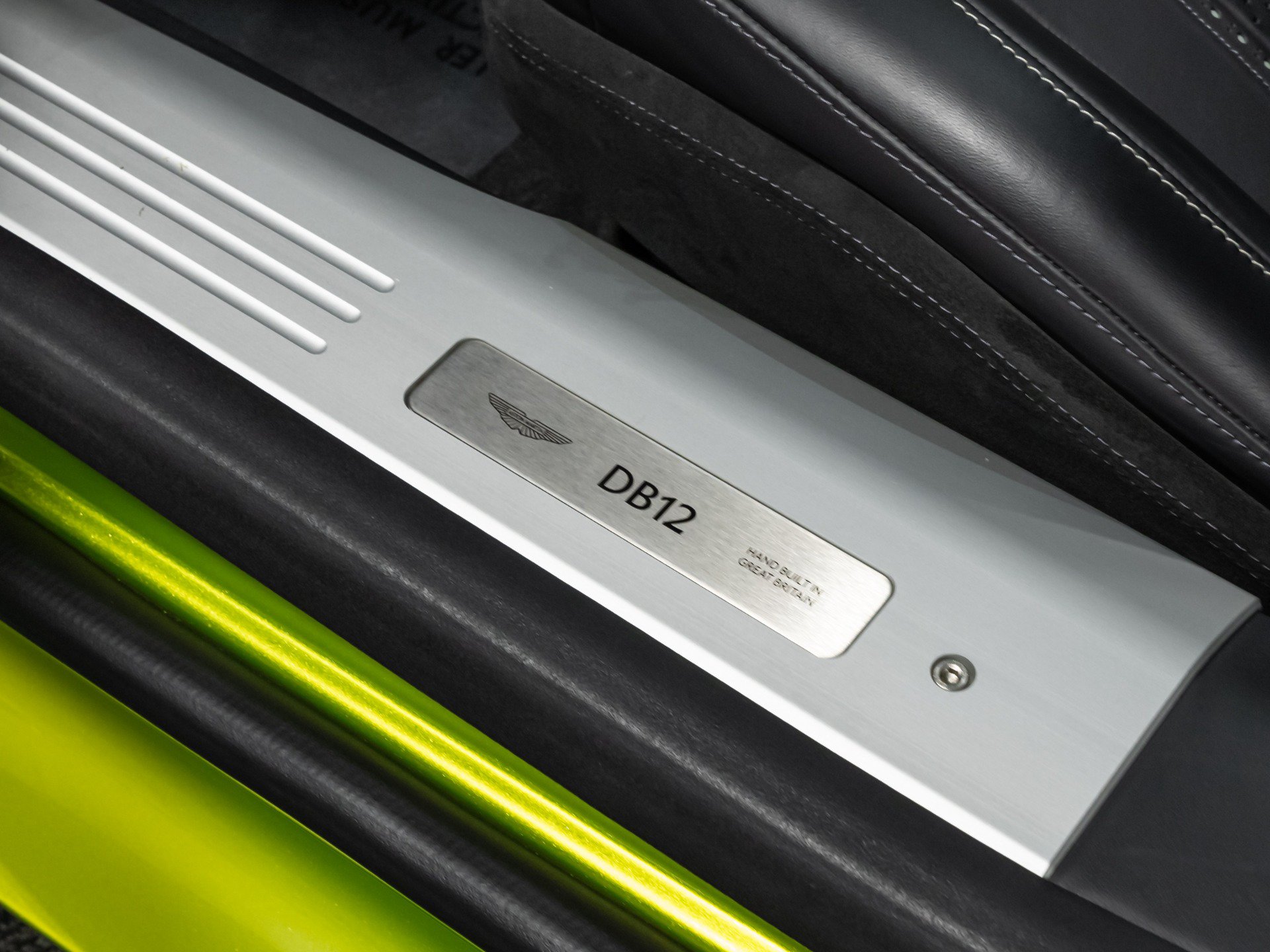 Used 2024 Aston Martin DB12 Coupe RWD image 41