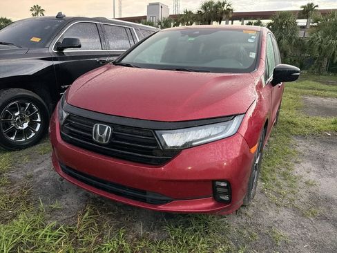 Used 2023 Honda Odyssey Sport image 9