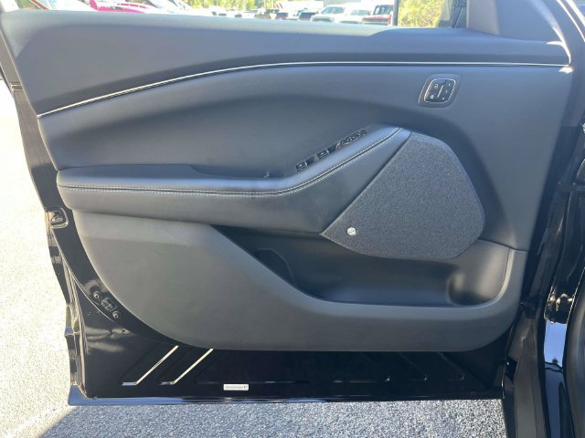 Used 2023 Ford Mustang Mach-E Premium AWD/4WD image 18