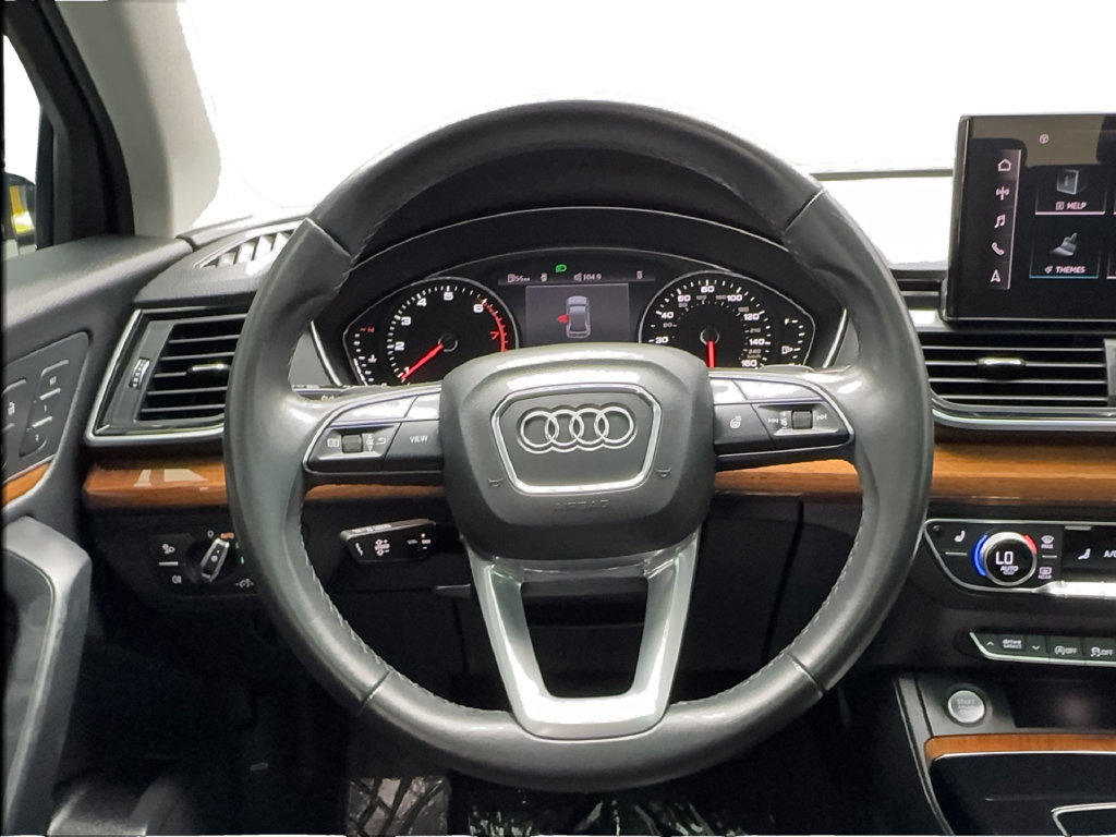 Used 2023 Audi Q5 2.0T Premium w/ Convenience Package AWD/4WD image 41