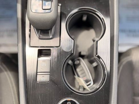 Used 2025 Nissan Rogue SV AWD/4WD image 23