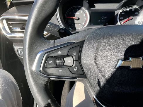 Used 2022 Chevrolet TrailBlazer ACTIV w/ Technology Package AWD/4WD image 22