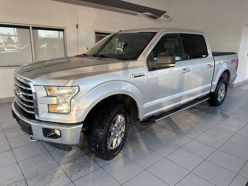 Used 2015 Ford F150 XLT w/ Equipment Group 301A Mid image 3