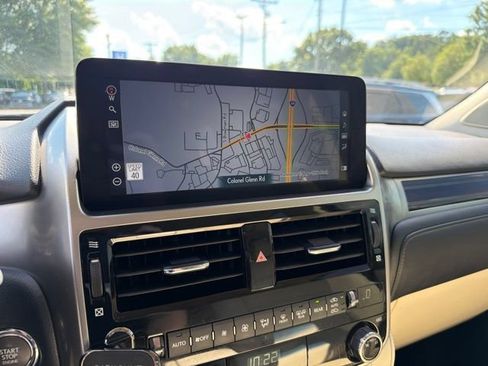 Used 2023 Lexus GX 460 Premium AWD/4WD image 18