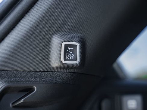 New 2025 Jeep Grand Cherokee Overland w/ Adv Protech Group III image 11