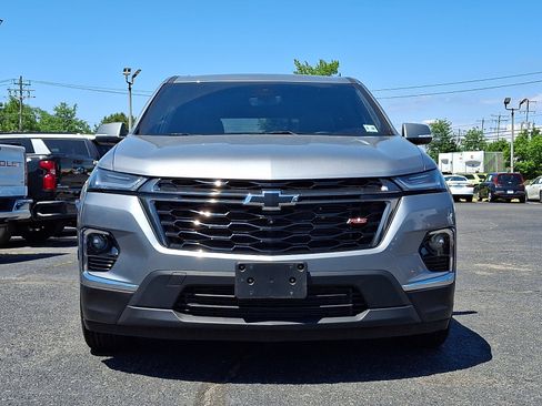Used 2023 Chevrolet Traverse RS w/ LPO, Floor Liner Package AWD/4WD image 2