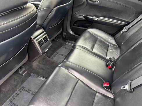 Used 2018 Toyota Avalon Touring image 12