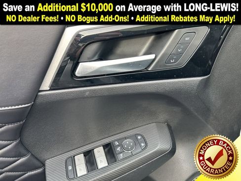 Used 2025 Mitsubishi Outlander SEL image 19