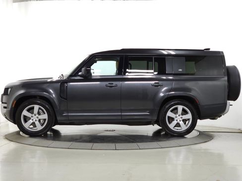 Used 2023 Land Rover Defender 130 First Edition image 4