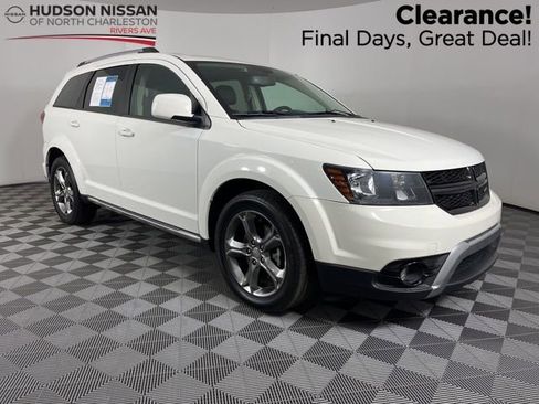 Used 2016 Dodge Journey Crossroad image 1