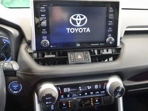 Used 2021 Toyota RAV4 Limited image 21