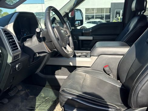 Used 2017 Ford F350 Lariat w/ Lariat Value Package AWD/4WD image 5