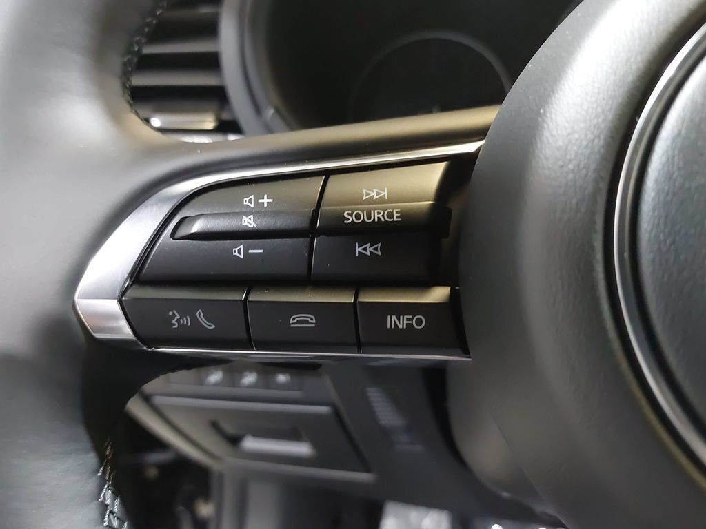 New 2026 MAZDA MAZDA3 Hatchback w/Premium Plus Pkg AWD/4WD image 17