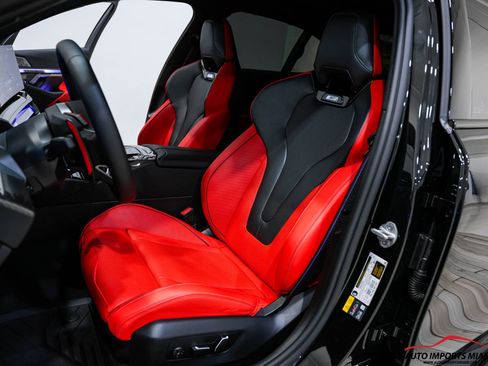 Used 2026 BMW M5 w/ Carbon Package image 52