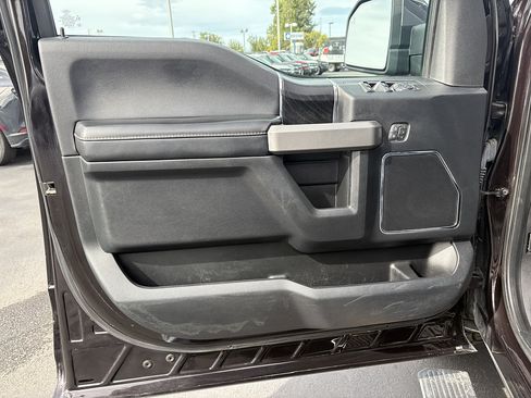 Certified 2019 Ford F150 Platinum w/ FX4 Off-Road Package AWD/4WD image 14