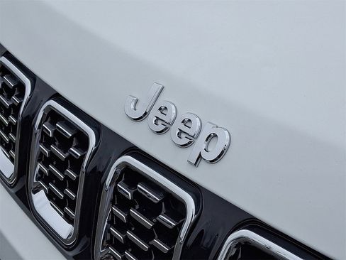 New 2024 Jeep Compass Limited w/ Elite Group image 8