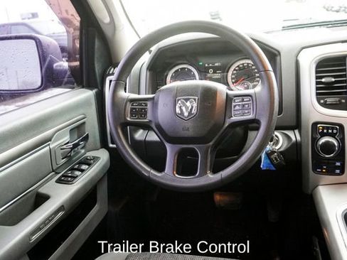 Used 2017 RAM 1500 Classic SLT image 9