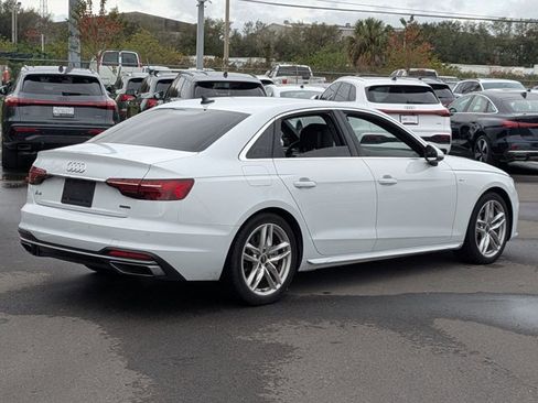 Used 2023 Audi A4 2.0T Premium w/ Convenience Package image 5