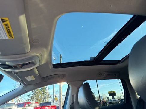 Used 2015 Volvo XC60 T5 image 26