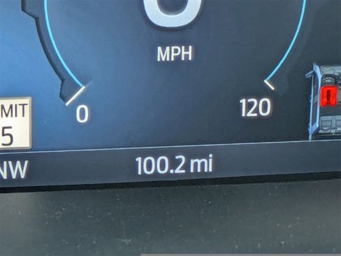 New 2025 Ford F150 Lightning Platinum image 34