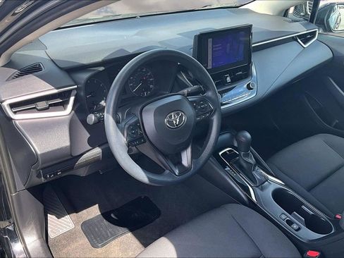 Used 2023 Toyota Corolla LE image 17