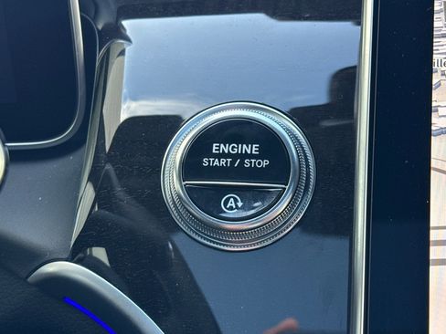 Used 2026 Mercedes-Benz GLC 300 image 29