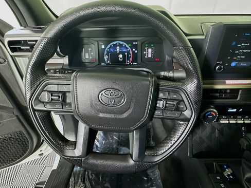 Certified 2025 Toyota Tacoma SR5 image 15