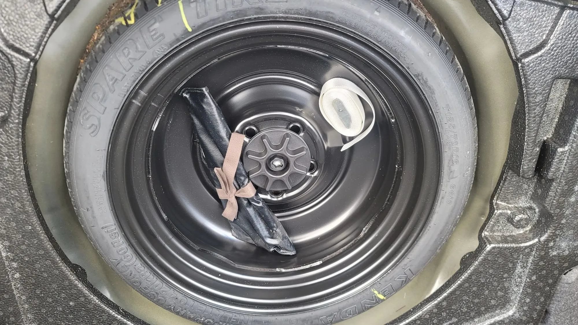Used 2016 MAZDA MAZDA3 i Touring FWD image 27