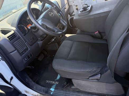 Used 2015 Nissan Titan S AWD/4WD image 14
