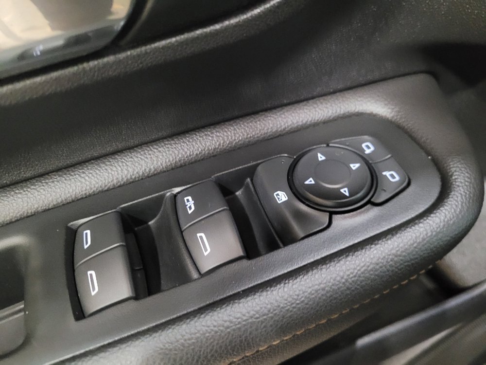 Used 2018 GMC Terrain SLE w/ Driver Convenience Package AWD/4WD image 27