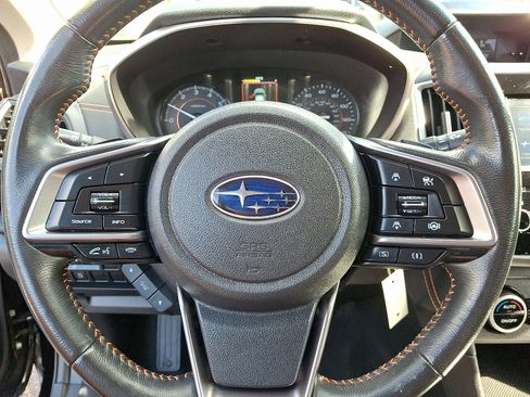 Used 2023 Subaru Crosstrek 2.0i Premium image 25