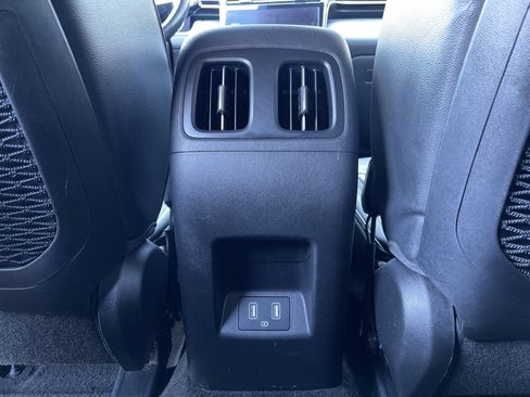 Used 2024 Hyundai Tucson Limited image 44