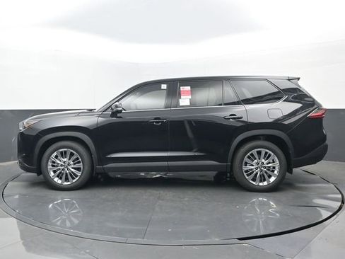 New 2026 Toyota Grand Highlander AWD image 23
