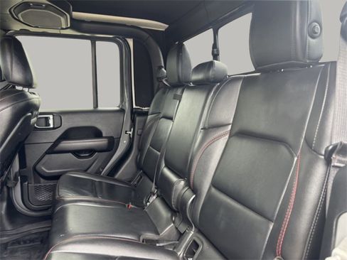 Used 2021 Jeep Gladiator Rubicon image 24