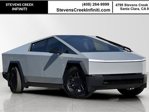 Used 2024 Tesla Cybertruck AWD Crew Cab image 1