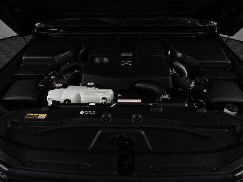 Used 2024 Lexus GX 550 w/ Cold Area Package image 31