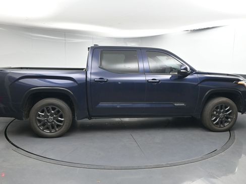 Used 2024 Toyota Tundra Platinum image 5