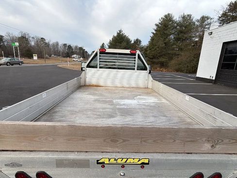 Used 2012 Ford F250 XL w/ Snow Plow Prep Pkg image 15