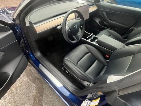 Used 2020 Tesla Model 3 Standard Range Plus RWD image 6