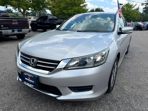 Used 2014 Honda Accord LX image 1