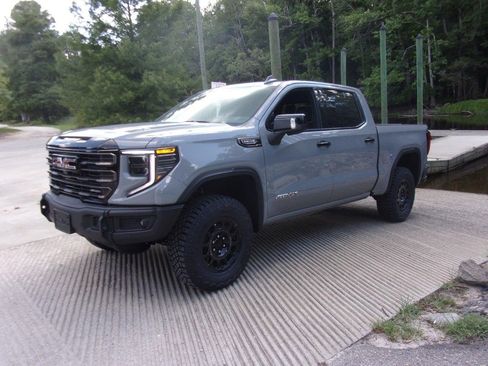 Used 2024 GMC Sierra 1500 AT4X w/ AT4X AEV Edition image 59