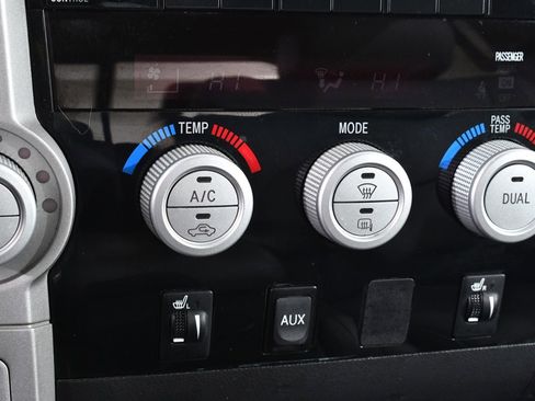 Used 2008 Toyota Tundra Limited image 31