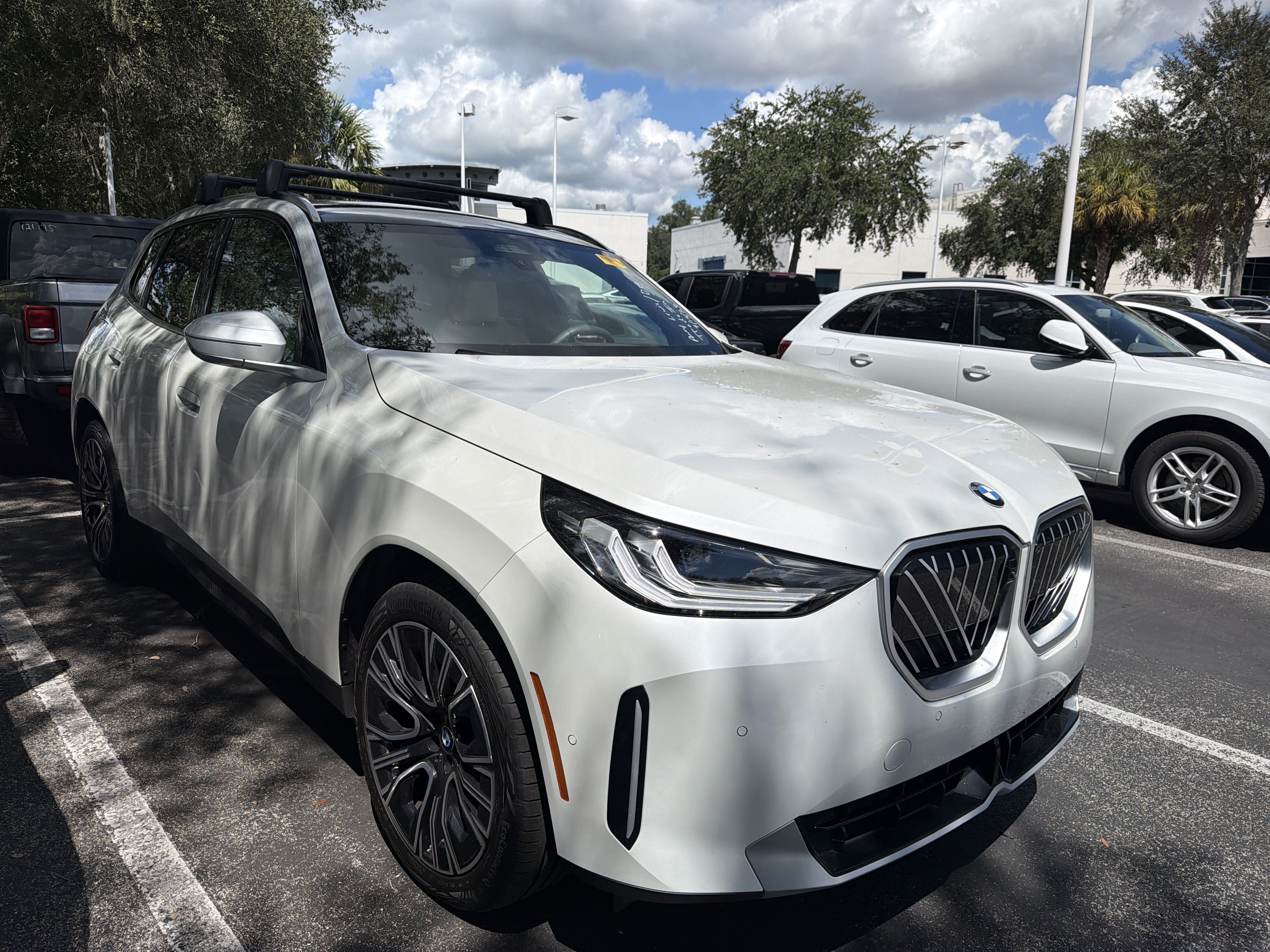Used 2026 BMW X3 xDrive30i w/ Premium Package AWD/4WD image 1