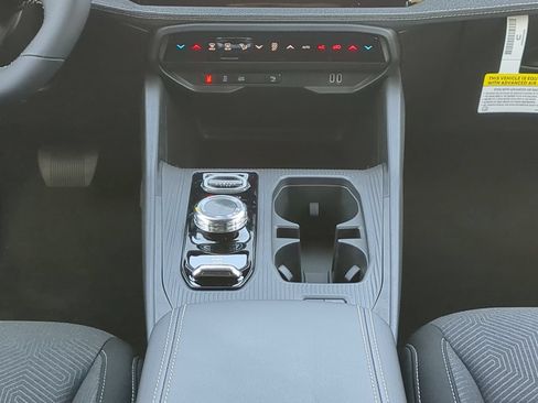 New 2026 Jeep Cherokee Laredo AWD/4WD image 18